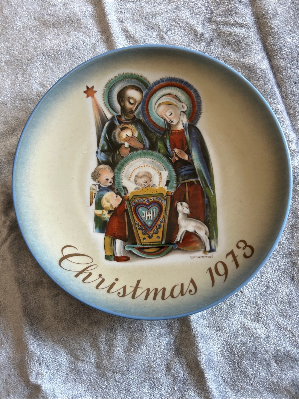 Hummel Blue Cream Christmas Nativity Decorative Plate